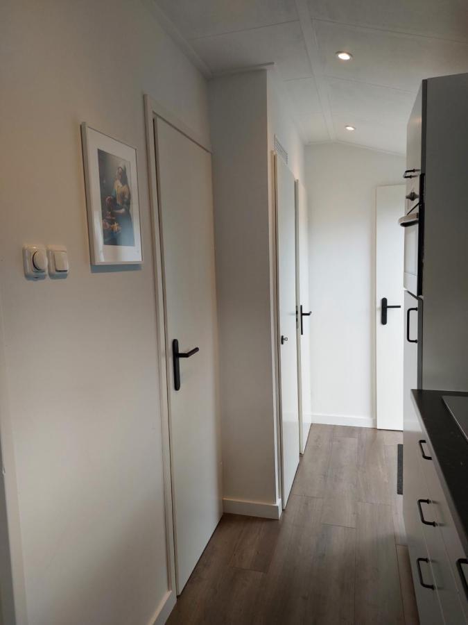 Modern En Chic Chalet Tot 4 Personen Op De Veluwe Recreatiepark De Oude Driest Putten Eksteriør bilde